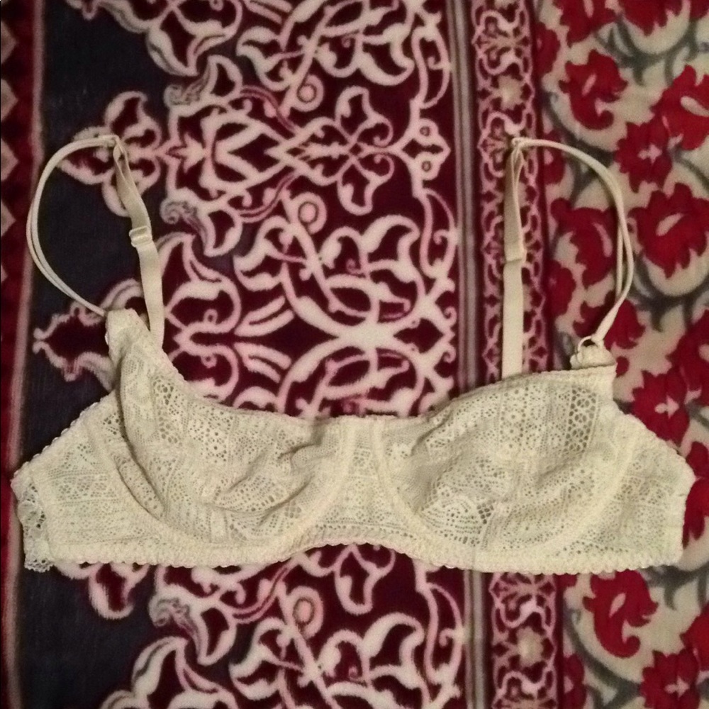 Intimately Free People cream lace bra 34B